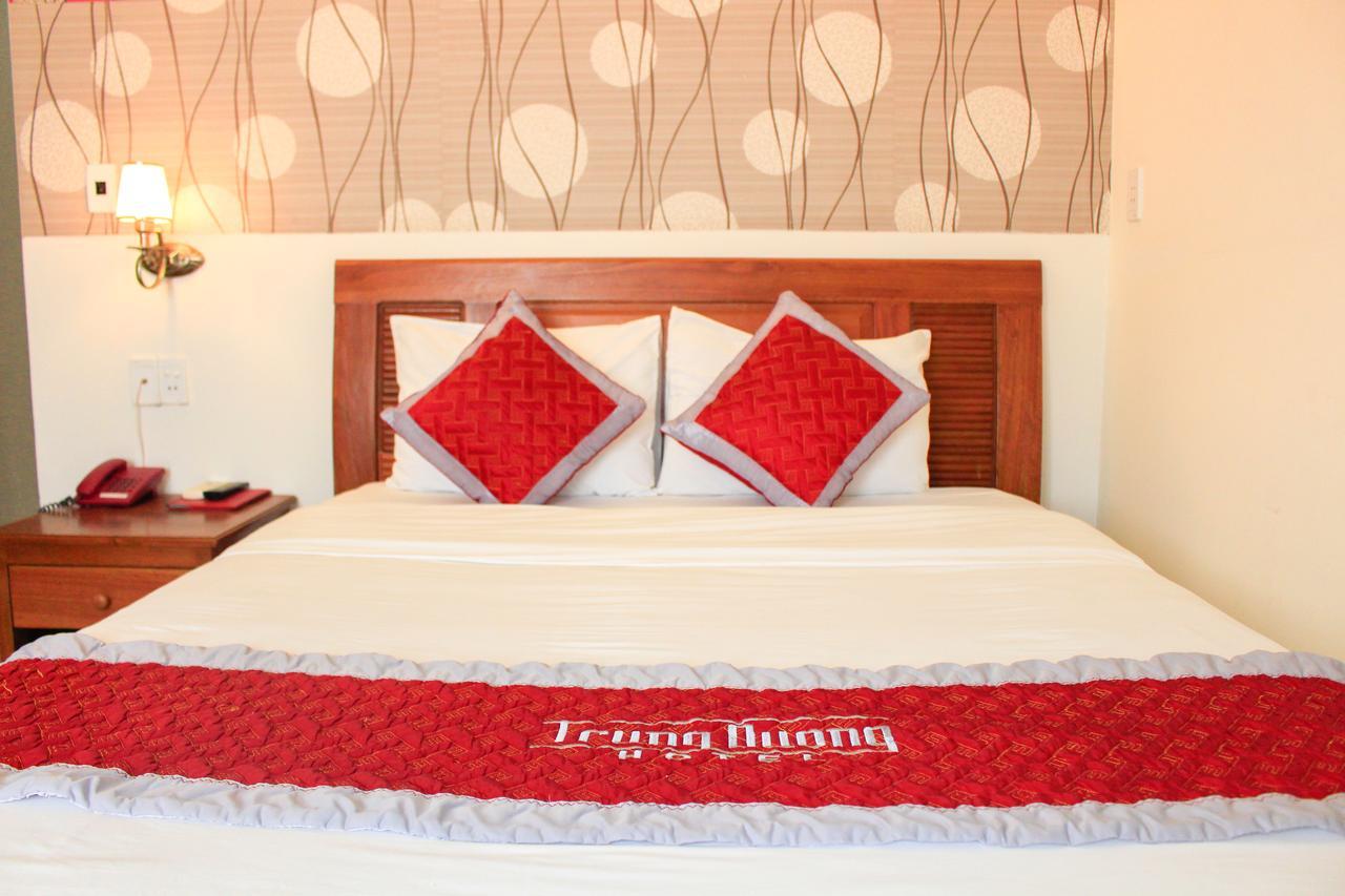 Trung Duong Da Nang Beach Hotel Bagian luar foto