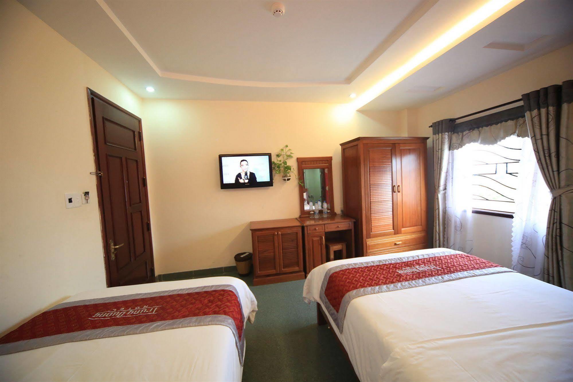 Trung Duong Da Nang Beach Hotel Bagian luar foto